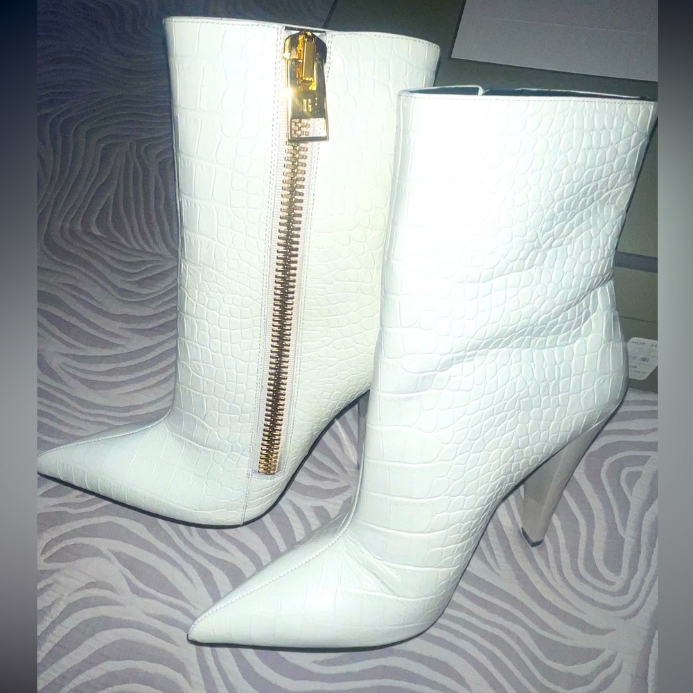 Tom Ford Embossed Leather Ankle Boots
